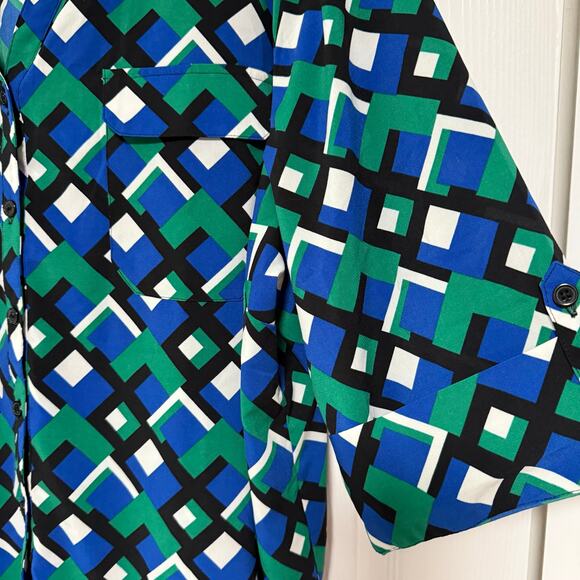 Catherines Women's Geometric Button Front 3/4 Sleeve Top Size 3X - Picture 7 of 14